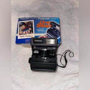Vintage Polaroid 600 Camera